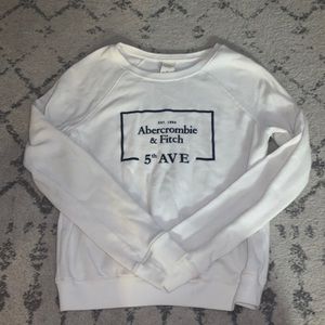Abercrombie & Fitch sweater